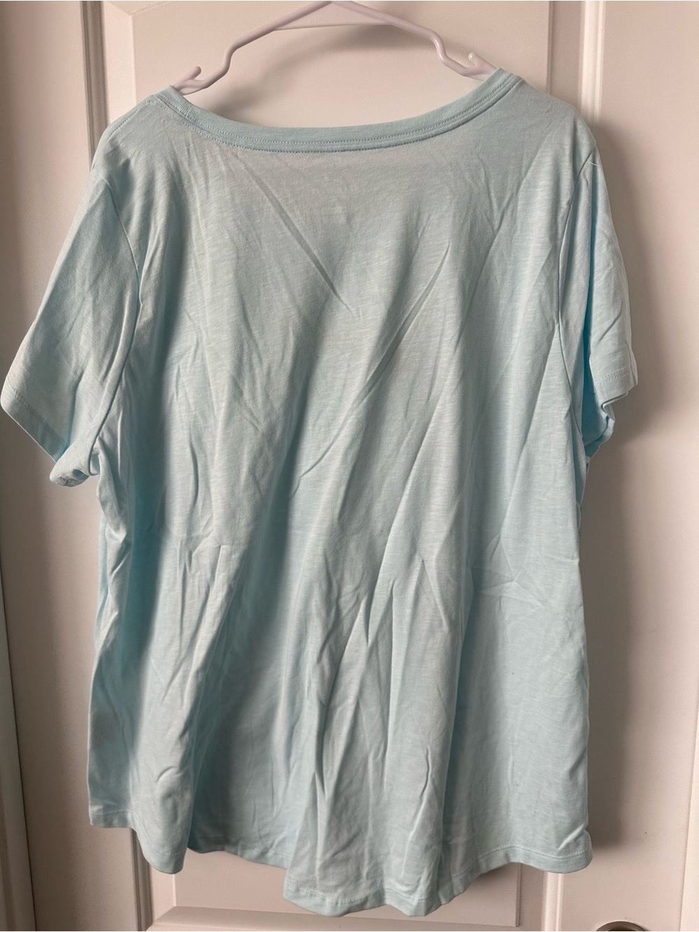 4 Nike woman’s Dri-FIT Short Sleeve Tee - Picture 16 of 16